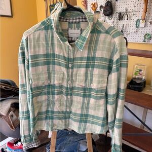 American Eagle outfitters cropped flannel shirt